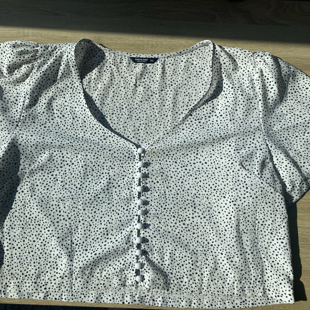 SHEIN Curve Polka Dot Top